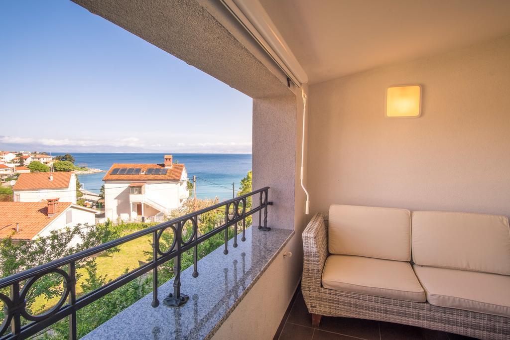 Apartment Palma Malinska